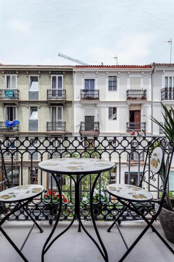 Wonderful Apartment In The Heart Of Valencia Exterior photo